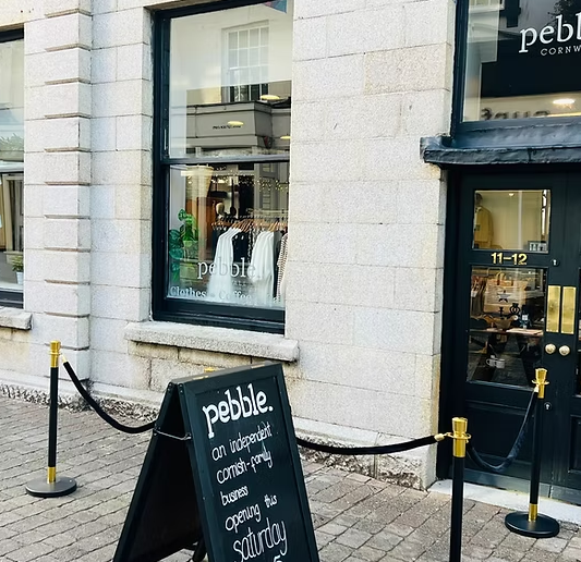 Pebble shop